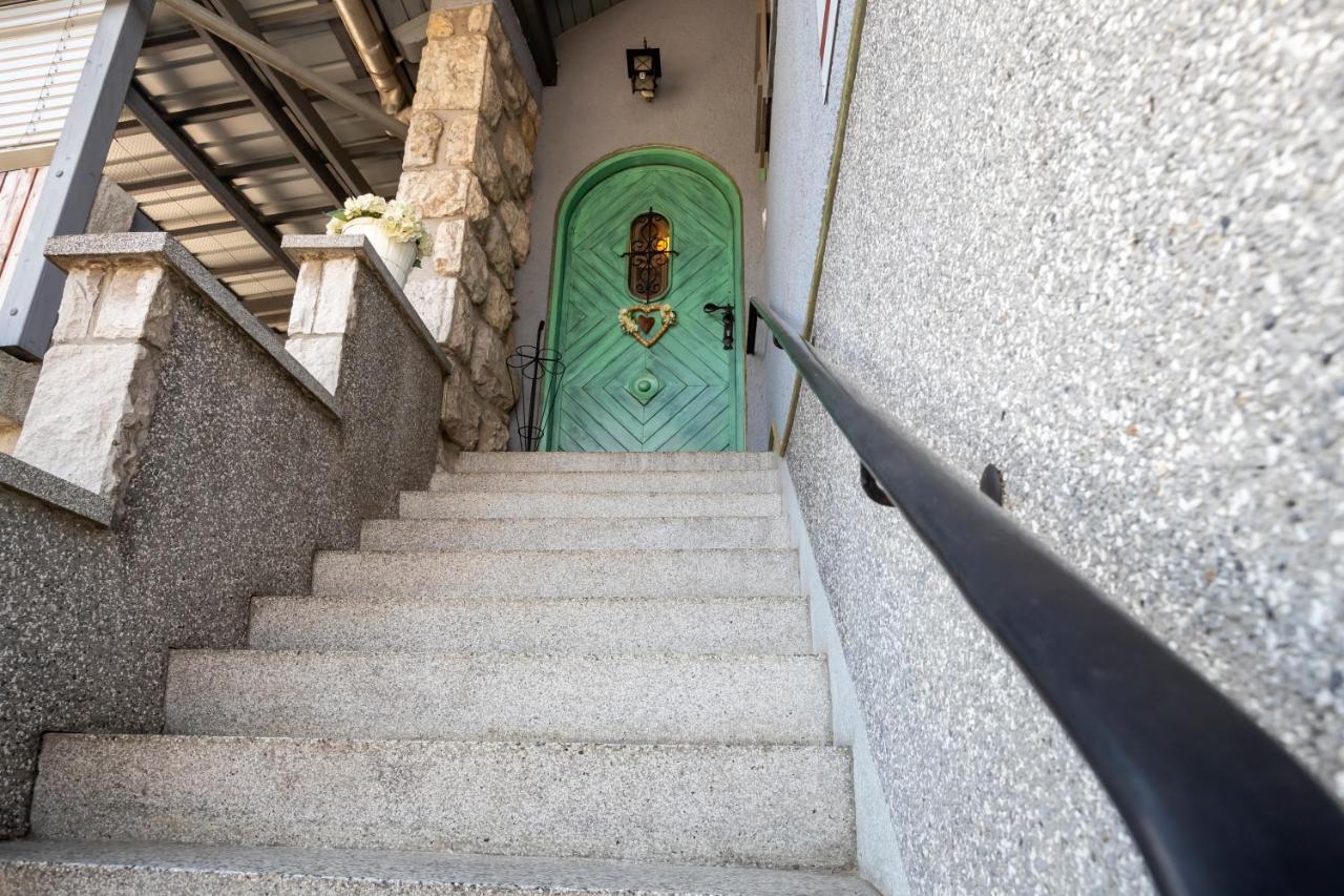 Apartmaji Rauter Bohinj Exteriör bild